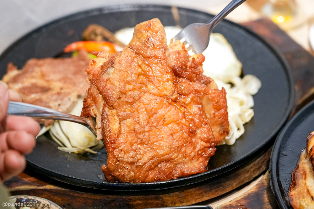 宜蘭羅東｜天牛私廚牛排，羅東車站附近大份量原塊牛排，只要320元就附螺旋酥皮濃湯和甜點 @Panda&#039;s paradise