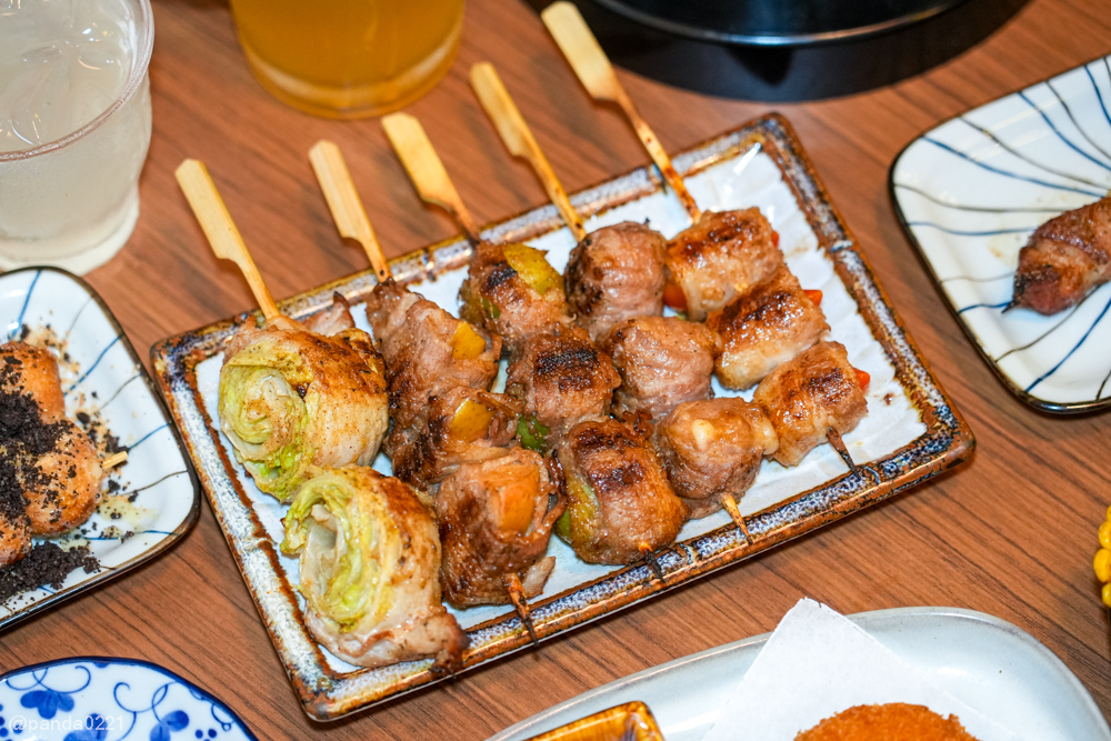 桃園｜和也串燒專門(桃園中正店)．多元水果口味串燒，浮誇啤酒柱聚餐必選！ @Panda&#039;s paradise