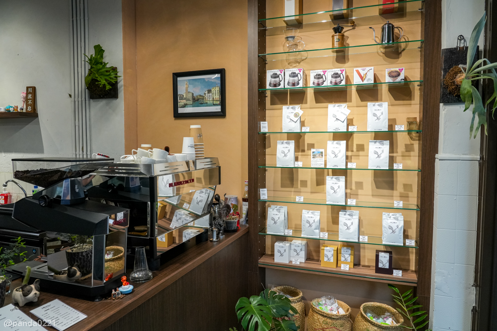 桃園中壢｜豆豆甜咖啡商行 DoDolce Coffee．釣具店老屋改造的巷弄咖啡館！ @Panda&#039;s paradise