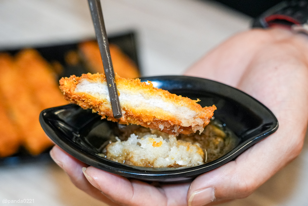 桃園蘆竹｜豬豬的拉麵屋-桃園蘆竹店．濃郁系拉麵店插旗南崁～熟客已經默默回訪好幾次 @Panda&#039;s paradise