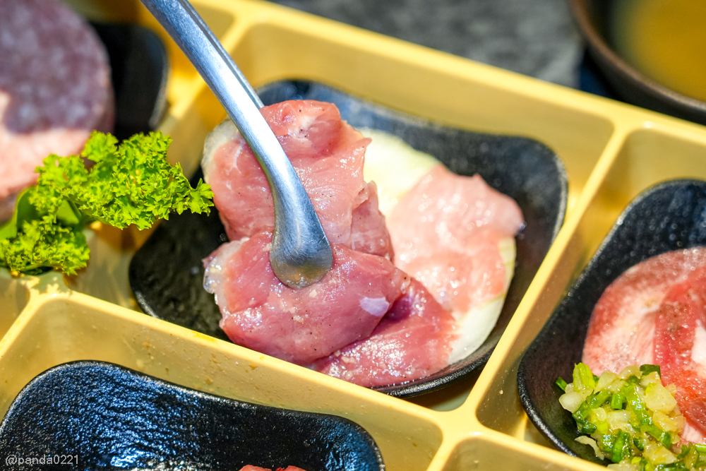 桃園中壢｜崎森燒肉吃到飽．牛豬雞隨你烤，還有壽喜燒、咖哩飯、冰品飲料吃到飽只要460元起！ @Panda&#039;s paradise