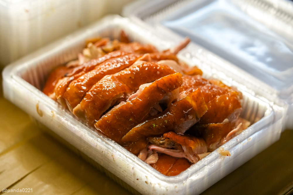 桃園中壢｜雞霸分-甘蔗雞、鹹水雞(內壢店)．內壢市場超人氣雞肉，半隻整隻想吃就買！ @Panda&#039;s paradise