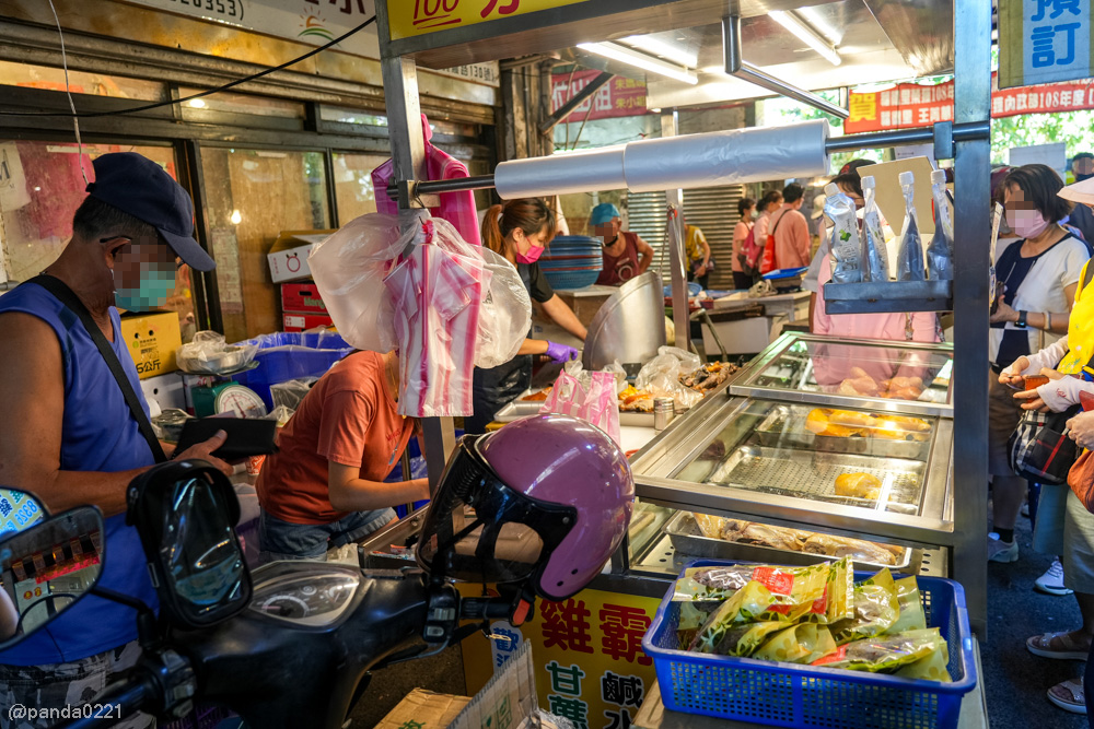 桃園中壢｜雞霸分-甘蔗雞、鹹水雞(內壢店)．內壢市場超人氣雞肉，半隻整隻想吃就買！ @Panda&#039;s paradise