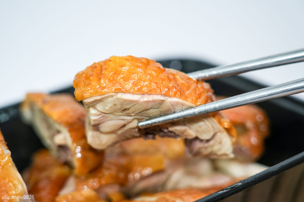 桃園中壢｜雞霸分-甘蔗雞、鹹水雞(內壢店)．內壢市場超人氣雞肉，半隻整隻想吃就買！ @Panda&#039;s paradise