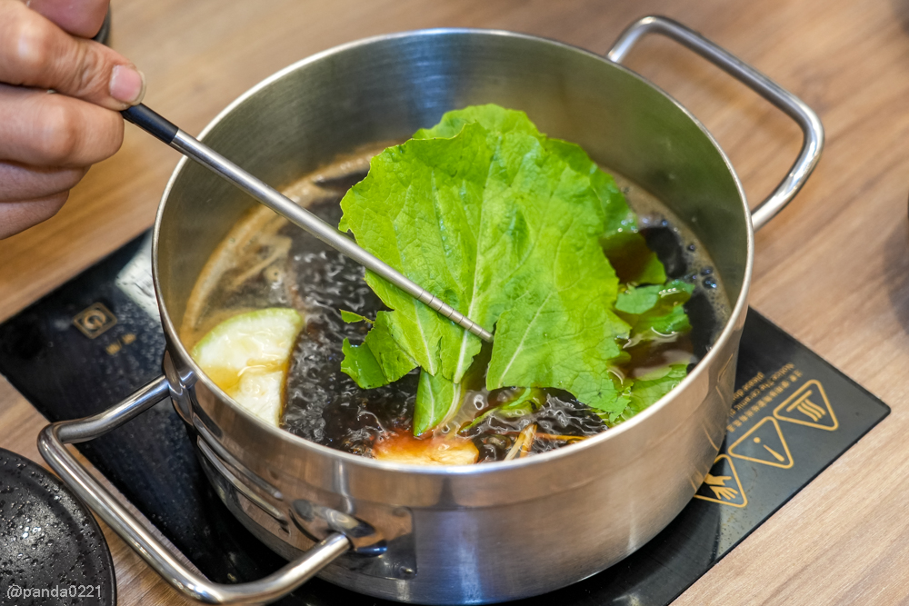 桃園中壢｜小牧鍋minimoo-桃園中壢店．418元起火鍋吃到飽，自助吧超澎湃～ @Panda&#039;s paradise