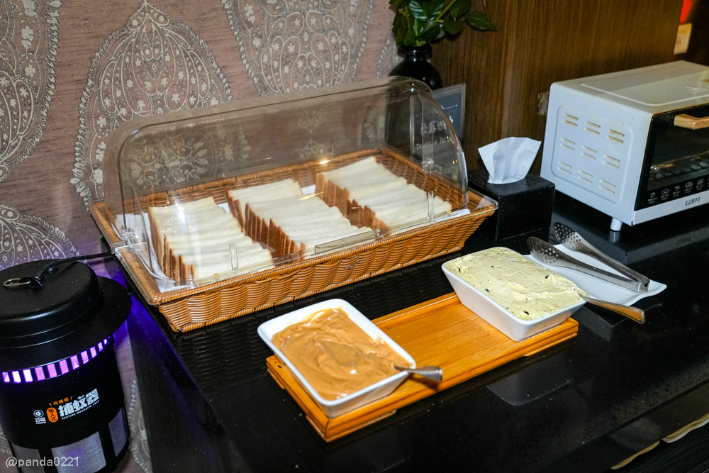 新北板橋｜軒妮士鐵板燒．228元起自助吧吃到飽，平價雙人套餐、海陸全餐、高級龍蝦和牛任選～ @Panda&#039;s paradise