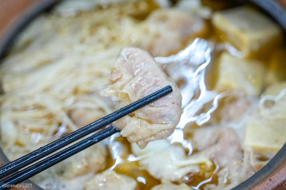 桃園平鎮｜老烘爐羊雞城．龍岡大操場旁必吃羊肉爐烏骨雞！ @Panda&#039;s paradise