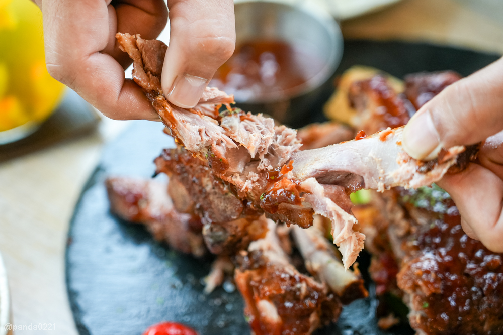 桃園龍潭｜The畔 cafe&#038;dining．龍潭大池人氣餐廳推薦！豬肋排、海鮮披薩、甜點都必點～ @Panda&#039;s paradise