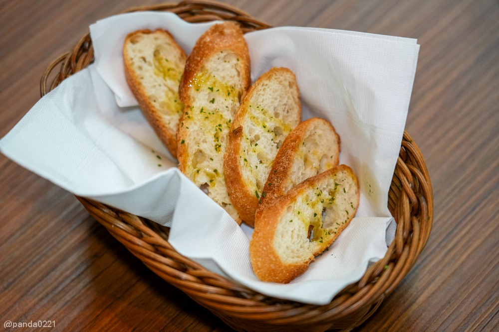 新北林口｜ABV 地中海餐酒館(林口文三店)．早午餐到下午四點，夜晚小酌精釀啤酒，全天候享受地中海風味 @Panda&#039;s paradise