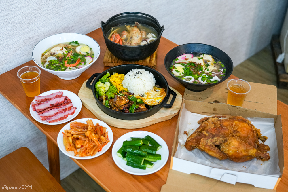 桃園｜金小蔥雞湯米粉．整隻土雞上桌，30隻鹿野土雞慢熬湯底，海鮮米粉澎派，還有超人氣隱藏版炸全雞！ @Panda&#039;s paradise