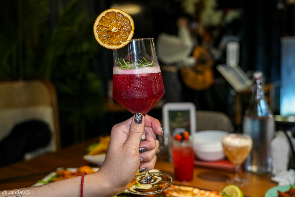 桃園中壢｜泰嶼Thai-island Bistro餐酒館．泰式美食、調酒、駐唱音樂一次滿足 @Panda&#039;s paradise
