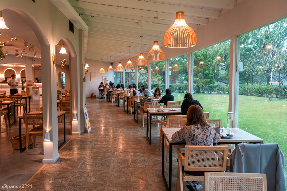 桃園龍潭｜The畔 cafe&#038;dining．龍潭大池人氣餐廳推薦！豬肋排、海鮮披薩、甜點都必點～ @Panda&#039;s paradise