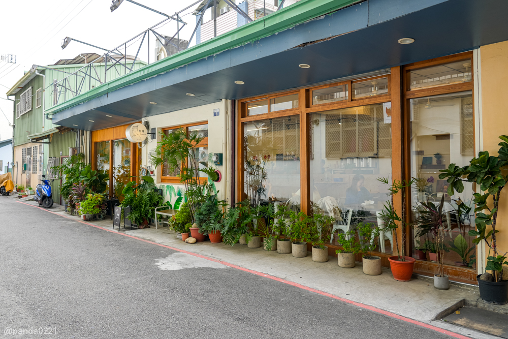 台中東區|阿飛Brunch.車站附近巷弄森林系大份量早午餐推薦! @Panda's paradise 台中東區|阿飛Brunch.車站附近巷弄森林系大份量早午餐推薦! @Panda's paradise