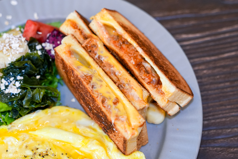 台中東區|阿飛Brunch.車站附近巷弄森林系大份量早午餐推薦! @Panda's paradise 台中東區|阿飛Brunch.車站附近巷弄森林系大份量早午餐推薦! @Panda's paradise