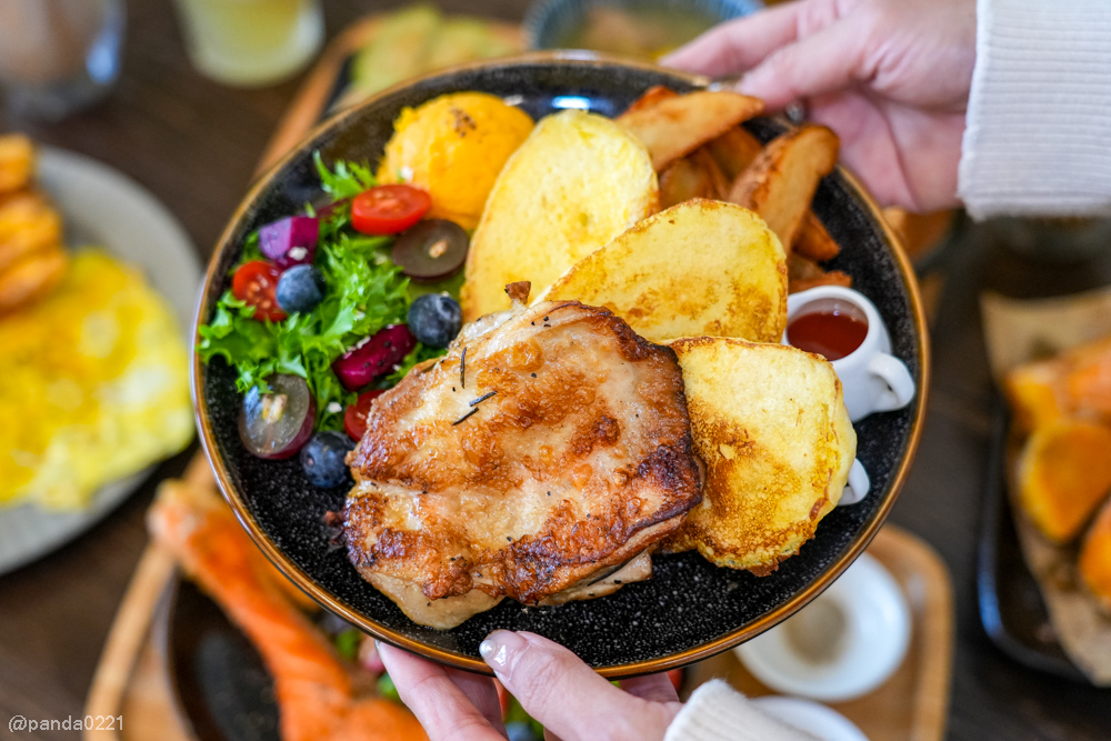 台中東區｜阿飛Brunch．車站附近巷弄森林系大份量早午餐推薦！ @Panda&#039;s paradise