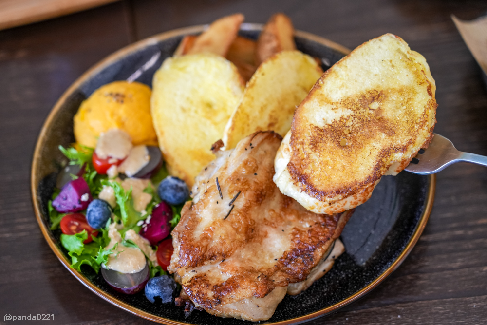 台中東區|阿飛Brunch.車站附近巷弄森林系大份量早午餐推薦! @Panda's paradise 台中東區|阿飛Brunch.車站附近巷弄森林系大份量早午餐推薦! @Panda's paradise