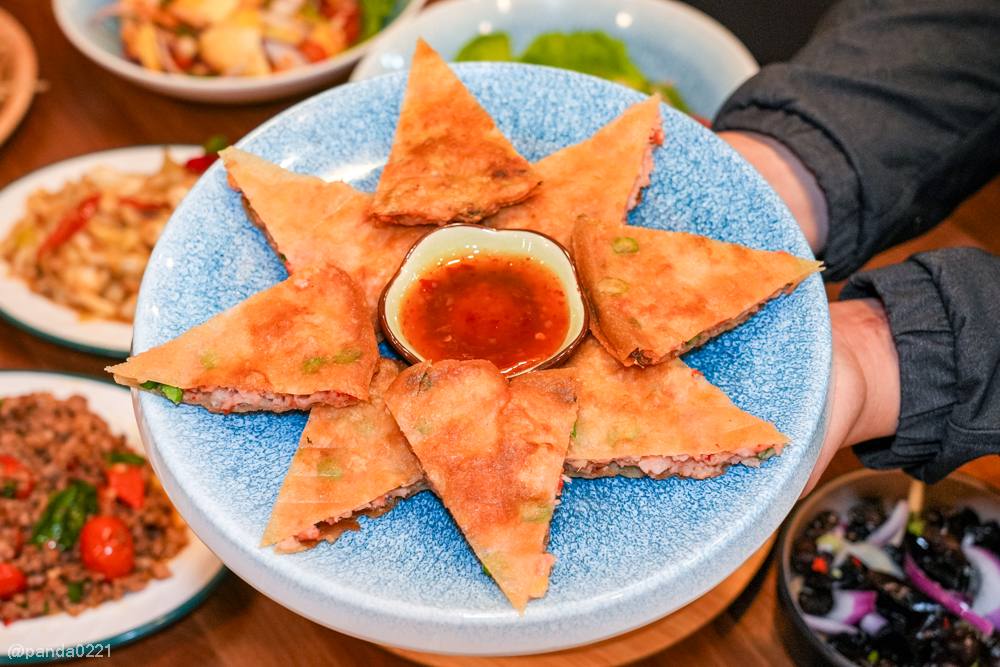 桃園｜泰樂絲Taylors 泰式料理．景福宮附近平價泰式餐廳，雙層用餐空間聚餐也適合！ @Panda's paradise