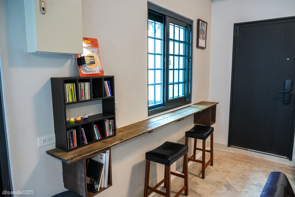 桃園中壢｜Sunny Coffee．咖啡&times;黑膠&times;老車復古咖啡館，藏在巷弄裡的質感小店 @Panda's paradise