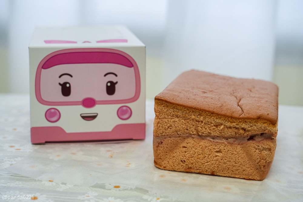 桃園蘆竹｜蔚旭WESH 古早味蛋糕．台茂快閃登場！波力聯名蛋糕與招牌巧克力必吃～ @Panda's paradise