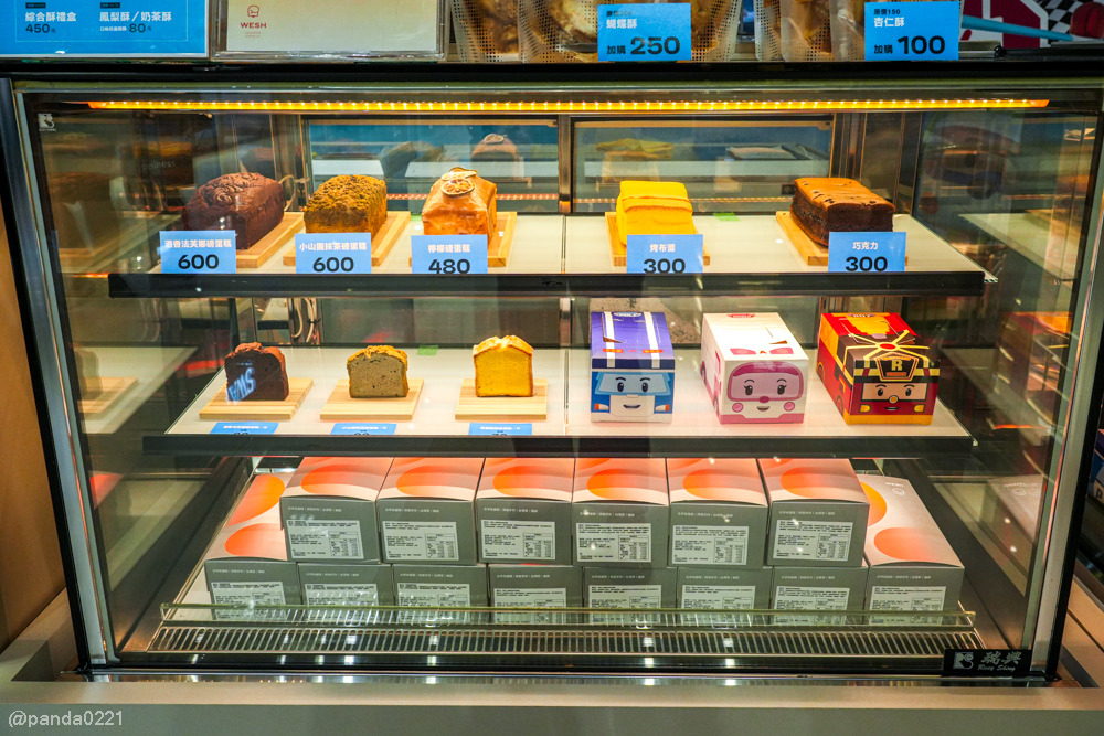桃園蘆竹｜蔚旭WESH 古早味蛋糕．台茂快閃登場！波力聯名蛋糕與招牌巧克力必吃～ @Panda's paradise