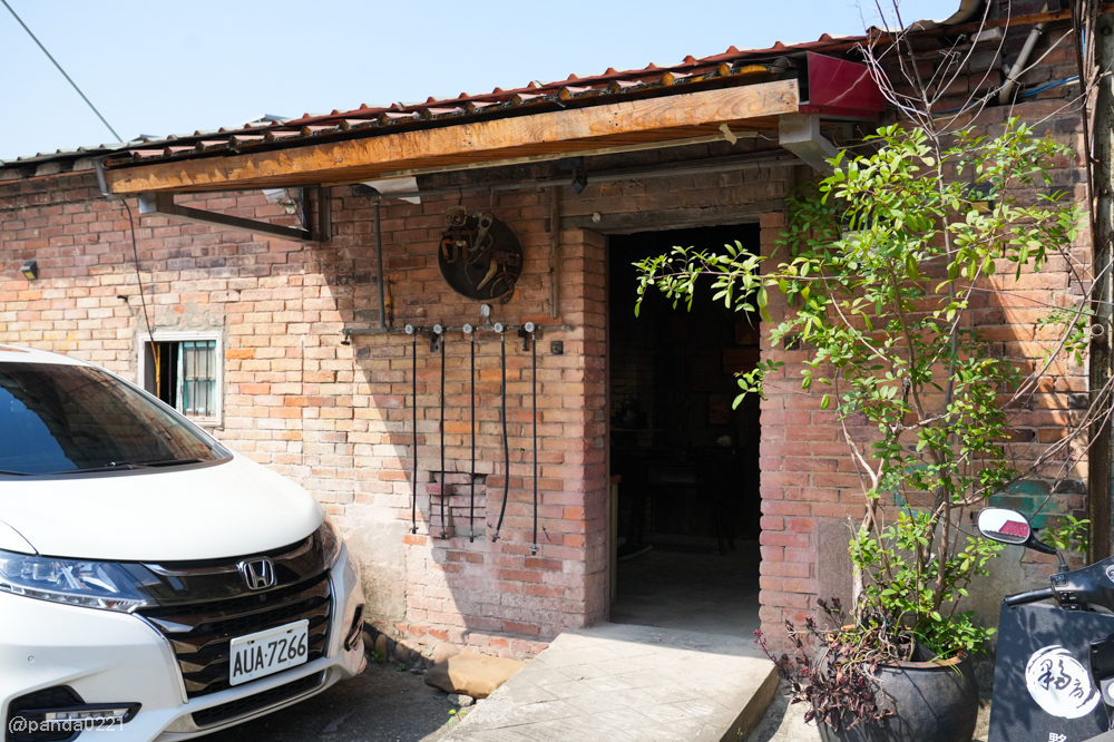 新北鶯歌|夥房.鐵道旁的百年紅磚老宅,預約制下午茶體驗! @Panda's paradise 新北鶯歌|夥房.鐵道旁的百年紅磚老宅,預約制下午茶體驗! @Panda's paradise