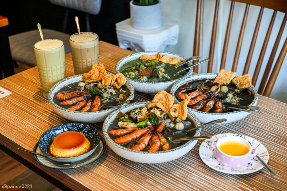 桃園｜義匠義式湯麵-桃園南平店．從紅白青到墨魚汁，義式湯麵的多重風味！ @Panda's paradise