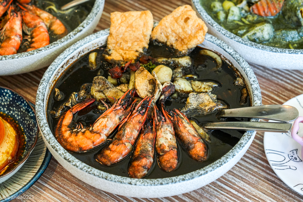 桃園｜義匠義式湯麵-桃園南平店．從紅白青到墨魚汁，義式湯麵的多重風味！ @Panda's paradise