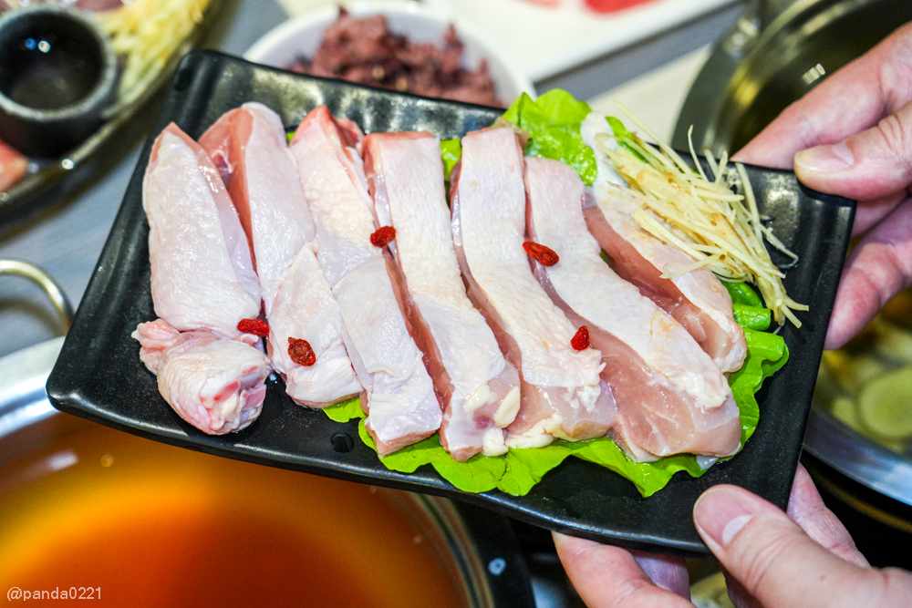 桃園|大麻鍋物藝文店.藝文特區火鍋推薦,吃鍋還能解惑?海陸雙人套餐CP值很可以! @Panda's paradise 桃園|大麻鍋物藝文店.藝文特區火鍋推薦,吃鍋還能解惑?海陸雙人套餐CP值很可以! @Panda's paradise