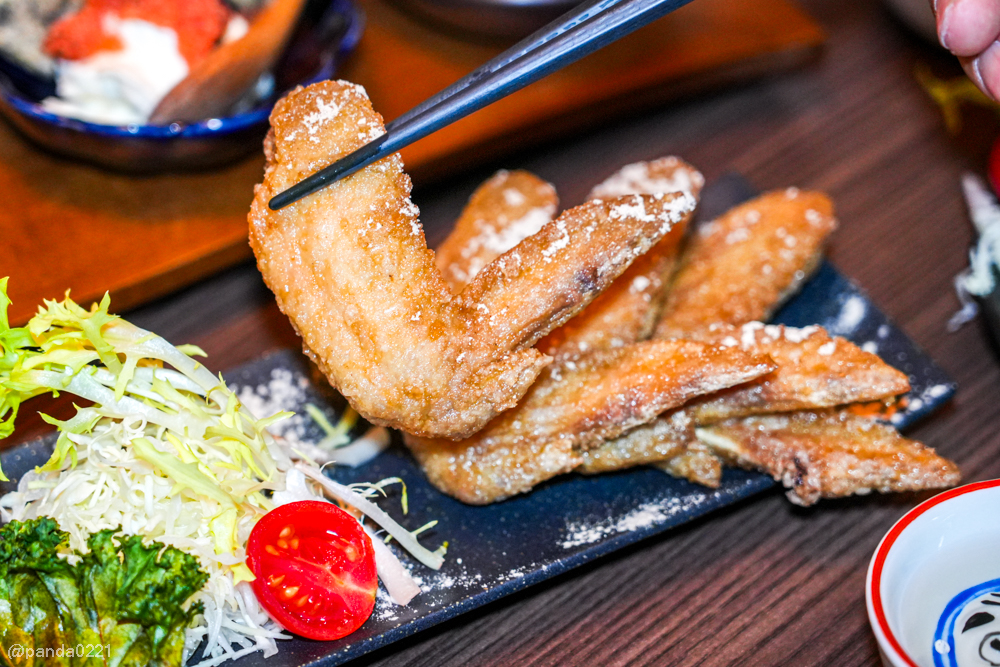 桃園｜隼居酒屋．福岡祭牛腸鍋太強！藝文特區百款清酒燒酎深夜酒場 @Panda's paradise