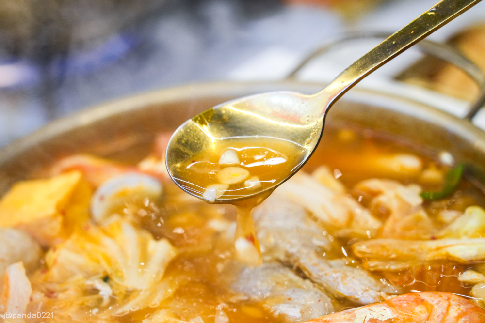 桃園平鎮｜韓奶奶-韓式豆腐鍋物(平鎮代表店)．185元起吃到飽自助吧、不收服務費，高CP值聚餐首選！ @Panda's paradise