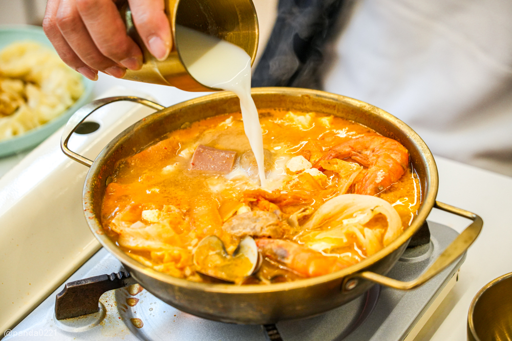 桃園平鎮｜韓奶奶-韓式豆腐鍋物(平鎮代表店)．185元起吃到飽自助吧、不收服務費，高CP值聚餐首選！ @Panda's paradise