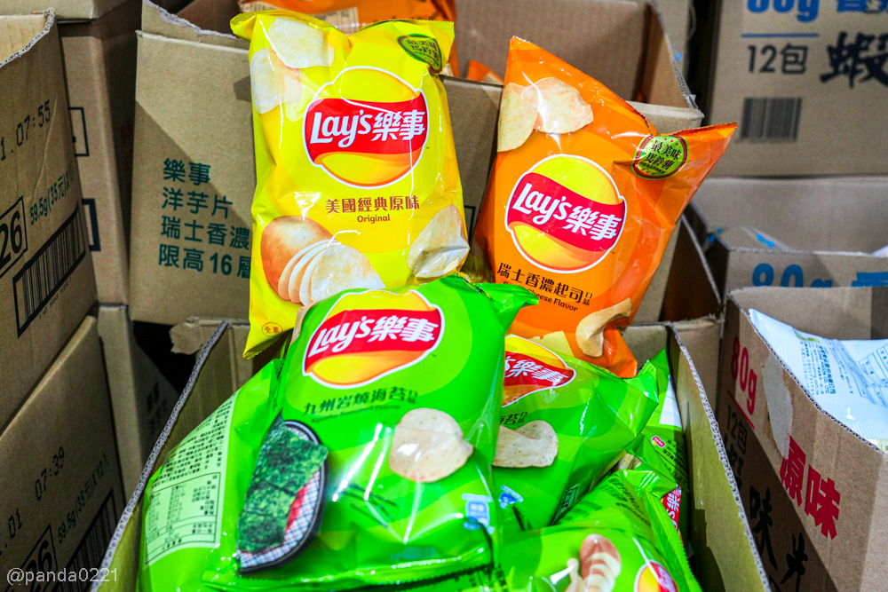 桃園平鎮｜福神愛吃糖．隱藏版進口零食批發倉庫！日韓泰泡麵餅乾超齊全，還有超大免費停車場，零食控快來大買特買！ @Panda's paradise
