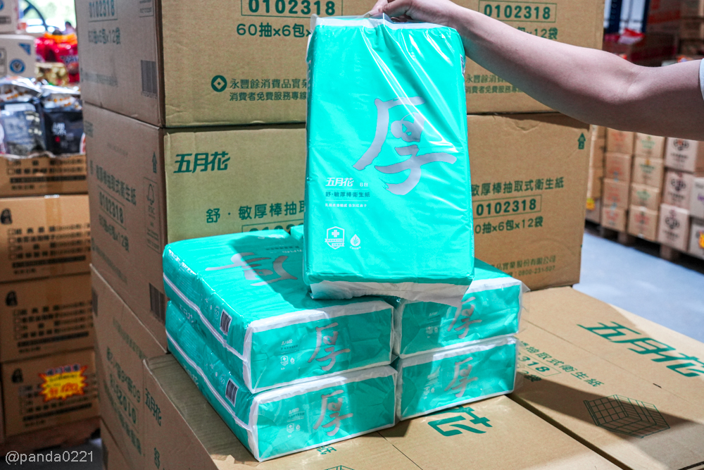 桃園平鎮｜福神愛吃糖．隱藏版進口零食批發倉庫！日韓泰泡麵餅乾超齊全，還有超大免費停車場，零食控快來大買特買！ @Panda's paradise