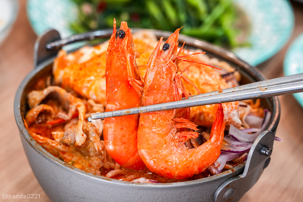桃園｜泰速泰式料理-藝文店．百元平價泰式料理！一個人也能輕鬆吃泰式簡餐 @Panda's paradise