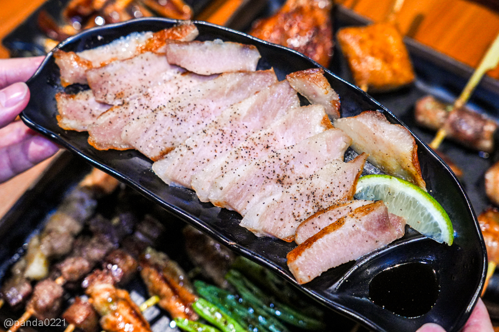 桃園｜柒息地串燒居酒屋-國豐店．29元起平價串燒！肉串、海鮮、蔬菜通通自己挑 @Panda's paradise