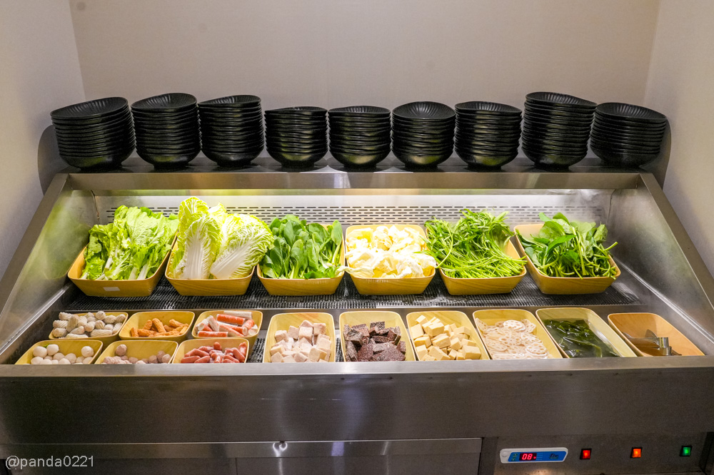 桃園|97玖柒火鍋城.全桃園最大桌菜式火鍋!$362起自助吧無限吃、10-30人獨立包廂與頂級砂鍋魚頭推薦 @Panda's paradise 桃園|97玖柒火鍋城.全桃園最大桌菜式火鍋!$362起自助吧無限吃、10-30人獨立包廂與頂級砂鍋魚頭推薦 @Panda's paradise