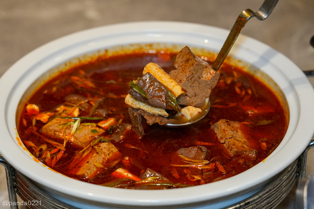 桃園|97玖柒火鍋城.全桃園最大桌菜式火鍋!$362起自助吧無限吃、10-30人獨立包廂與頂級砂鍋魚頭推薦 @Panda's paradise 桃園|97玖柒火鍋城.全桃園最大桌菜式火鍋!$362起自助吧無限吃、10-30人獨立包廂與頂級砂鍋魚頭推薦 @Panda's paradise