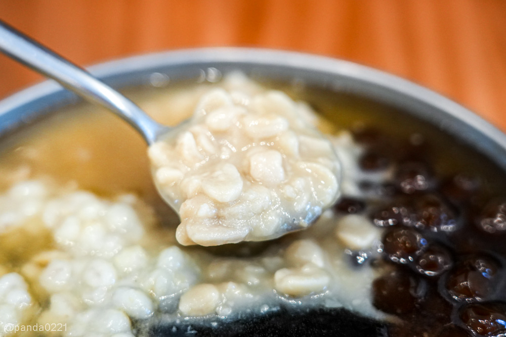 桃園｜上日十先生．外觀像咖啡廳，裡面竟然賣古早味豬油拌飯！還有手工豆花與黑糖清冰～ @Panda's paradise