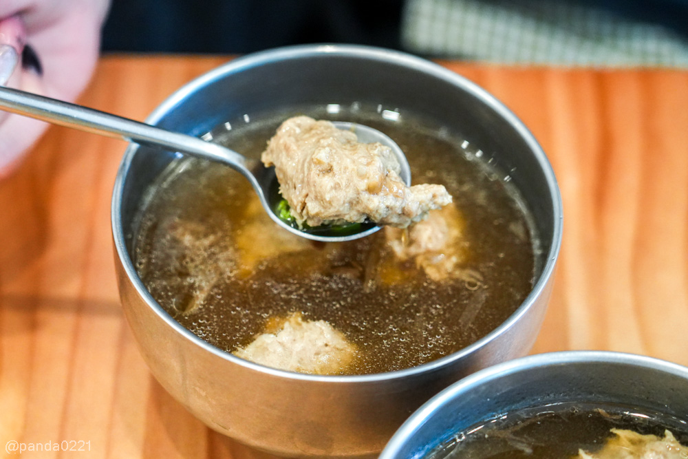 桃園｜上日十先生．外觀像咖啡廳，裡面竟然賣古早味豬油拌飯！還有手工豆花與黑糖清冰～ @Panda's paradise