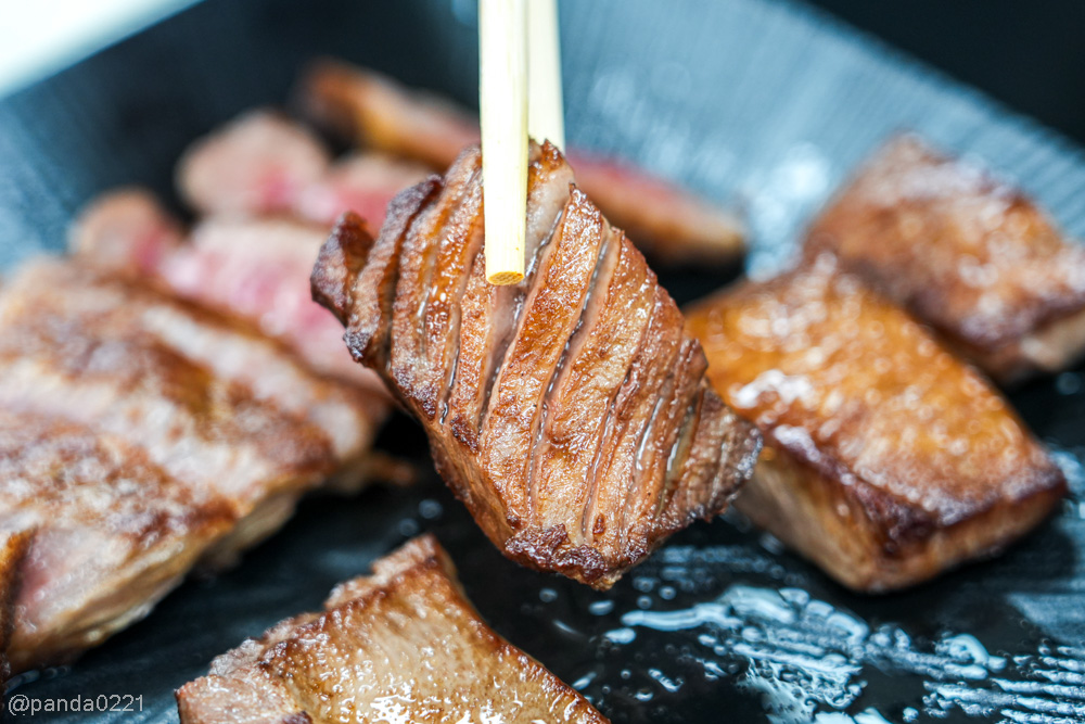 新北樹林｜武鶴嚴選倉儲．藏在巷弄裡的肉品倉庫！日本A5和牛、海鮮都有，還能免費代客料理～ @Panda's paradise